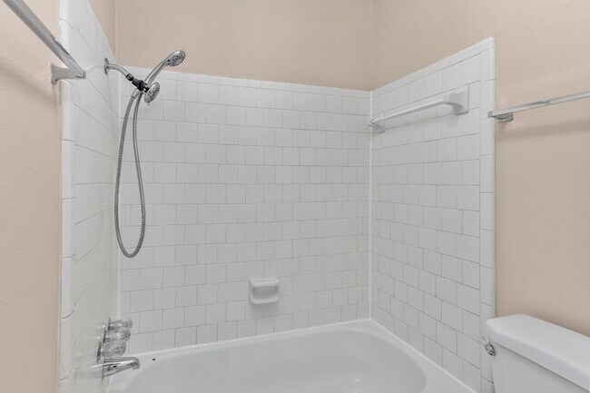 Building Photo - 2127 Union Mill Rd