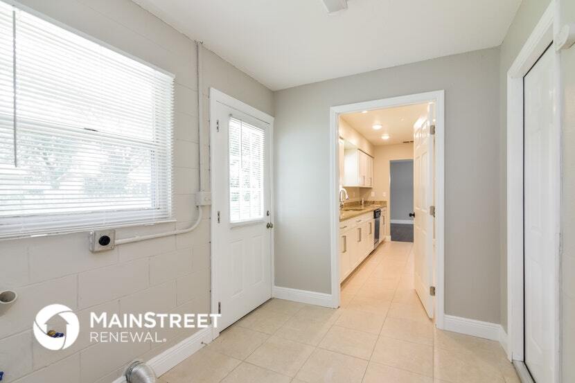 Building Photo - 6522 Dartmouth Rd