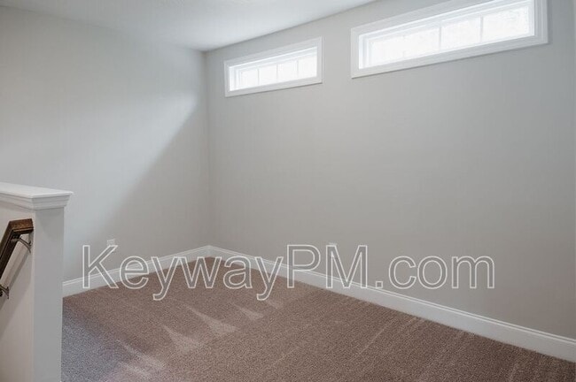 Building Photo - 4512 Chestnut Trl