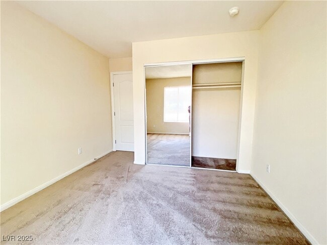 Building Photo - 7200 W Pirates Cove Rd