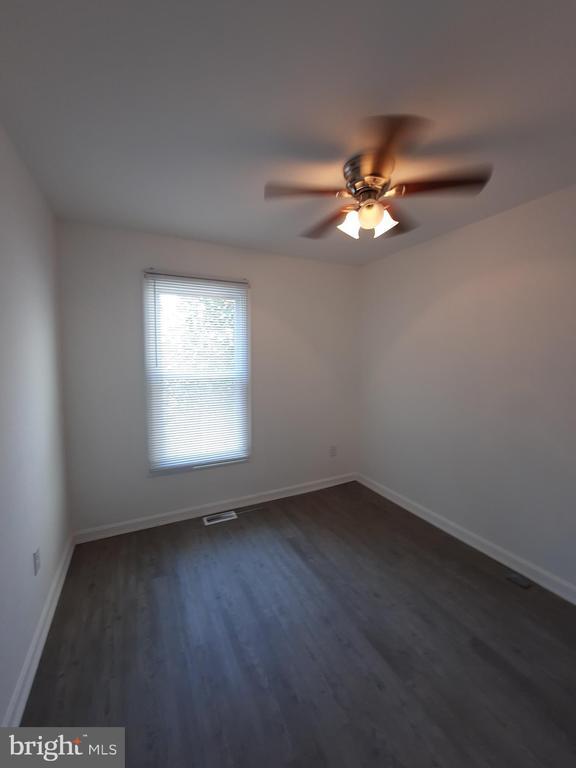 Building Photo - 10707 Houck Dr