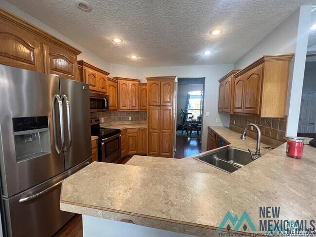 Building Photo - 3617 Benjamin Davis Dr