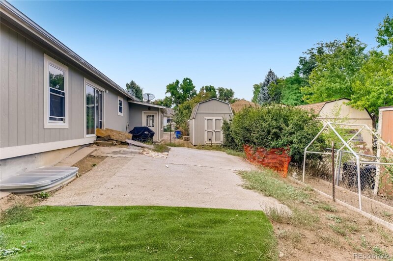 Building Photo - 9040 W 64th Pl