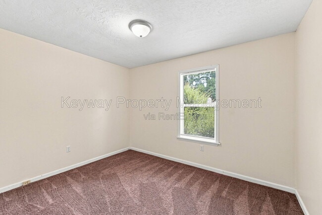 Building Photo - 3487 Postell Dr