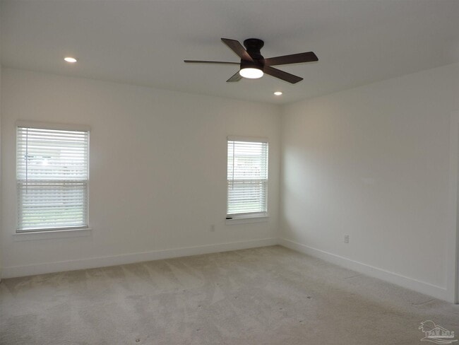 Building Photo - 6521 Paso Fino Dr