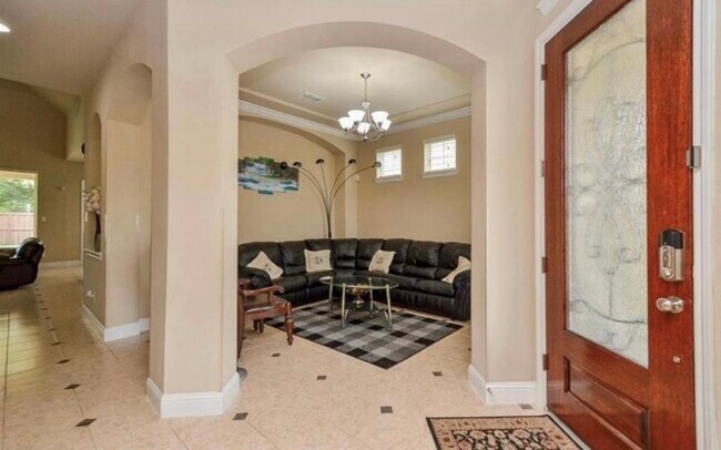 Building Photo - 11111 Glasgill Ct
