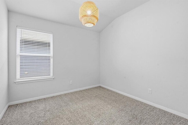 Building Photo - 2807 Rustic Hills Dr