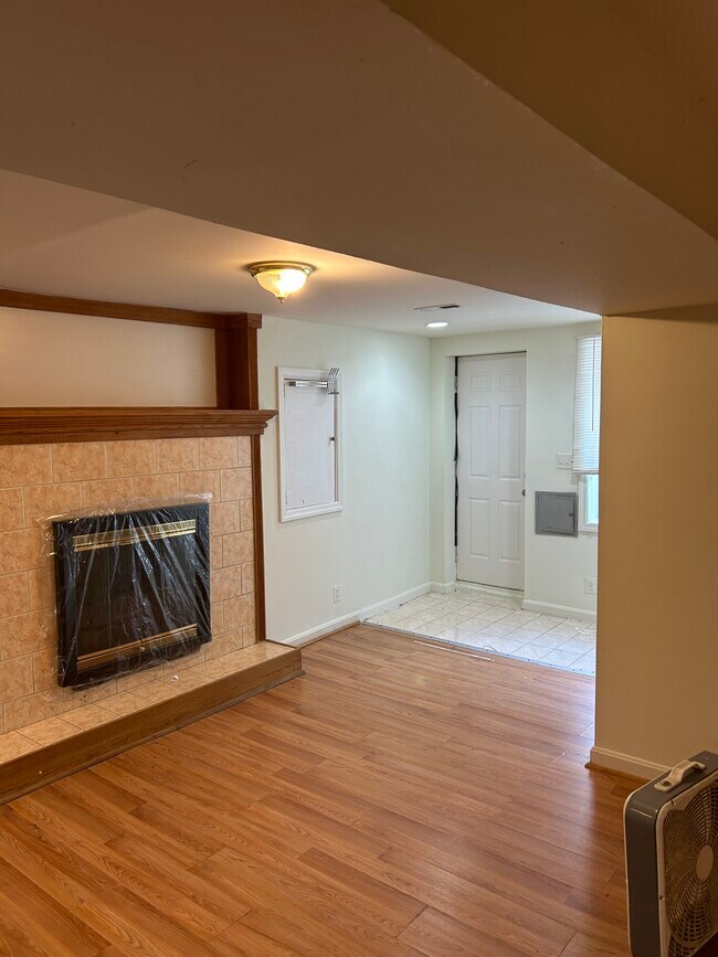 Living Room - 1909 11th St NW