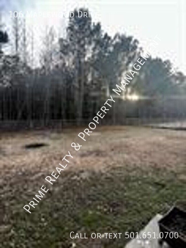 Building Photo - 106 Maplewood Dr