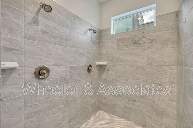 Building Photo - 3586 S Xenon Dr