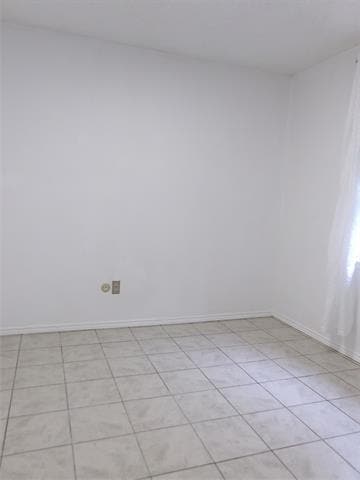 Building Photo - 2409 Ventura Dr