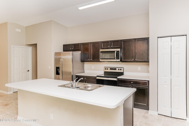 Building Photo - 418 La Croix Rd SW