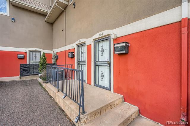 Building Photo - 714 E 18th Ave