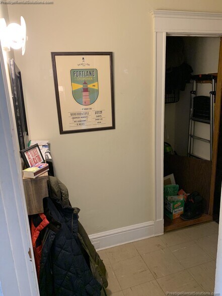 Building Photo - 238 South St