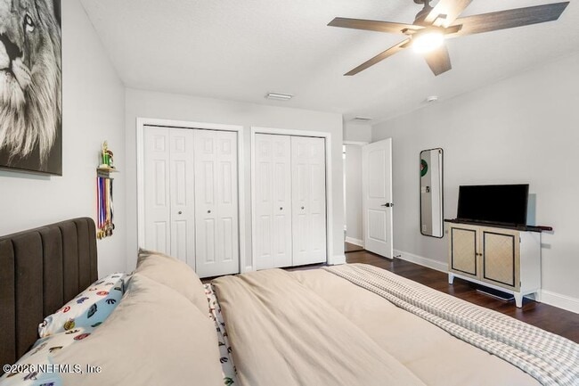 Building Photo - 1175 Eagle Point Dr