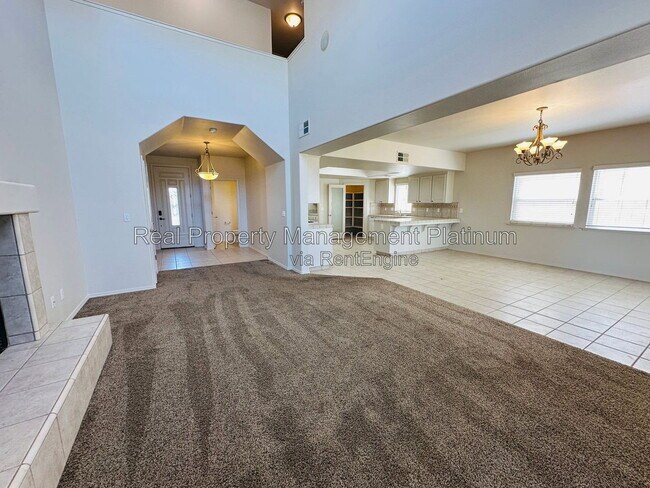 Building Photo - 1648 Camino Ln