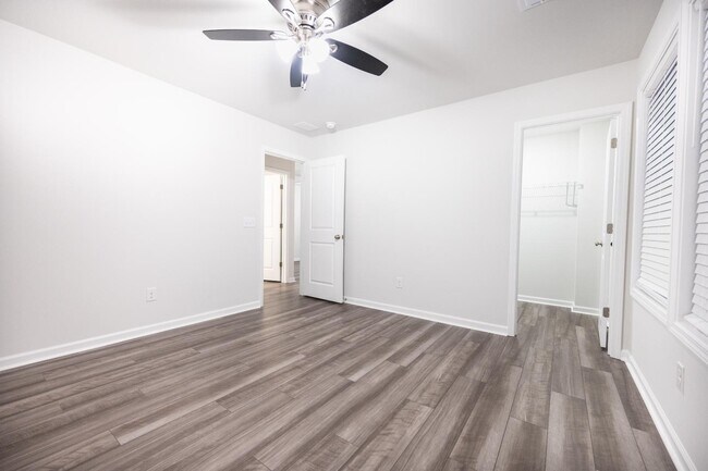 Building Photo - 318 O'Leary Cir