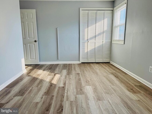 Building Photo - 8134 Mid Haven Rd