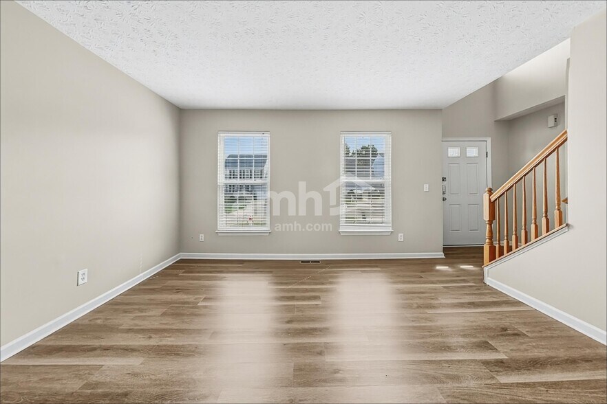 Building Photo - 5169 Appaloosa Cir