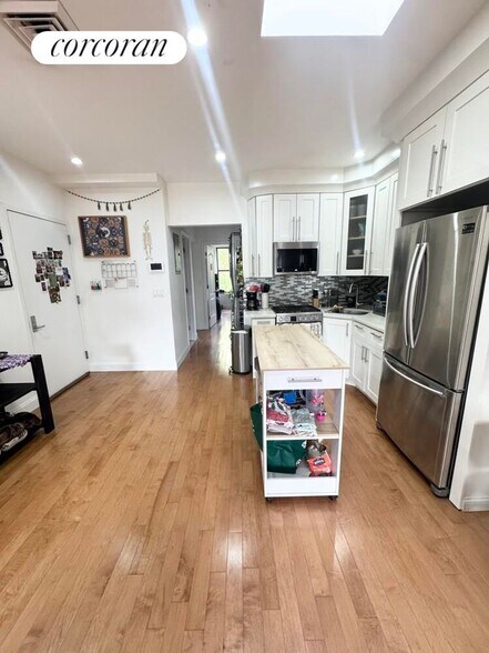 Building Photo - 703 MacDonough St