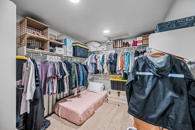 Building Photo - 14462 W Artemisa Ave