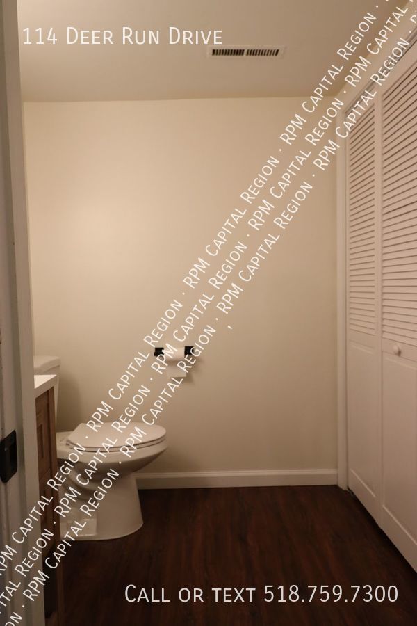 Building Photo - Nicely updated 3 bedroom in the Deer Run n...