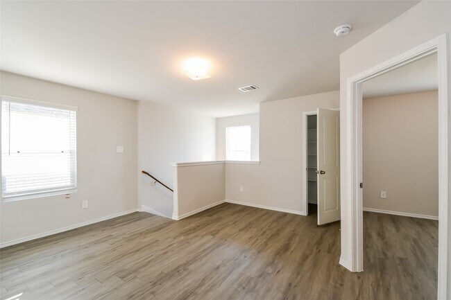 Building Photo - 23414 Goodfellow Dr