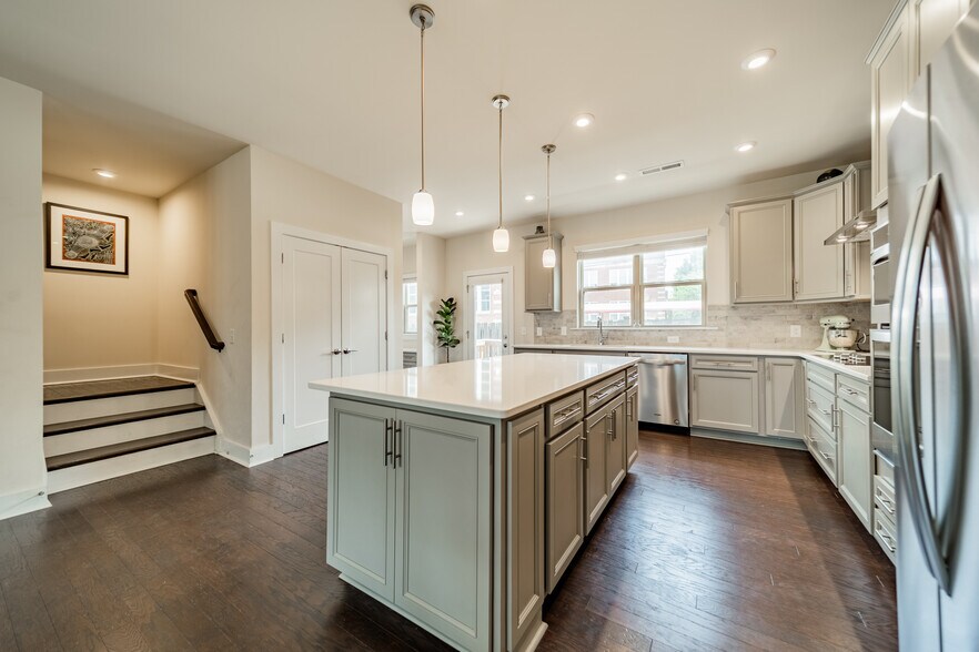 Building Photo - 17137 Soho Dr
