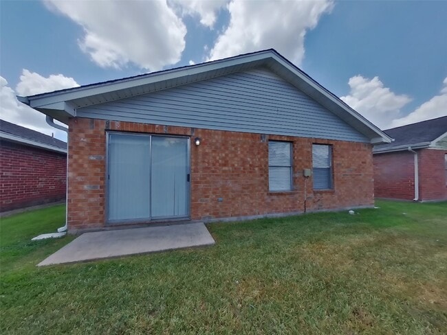 Building Photo - 3142 Boynton Dr