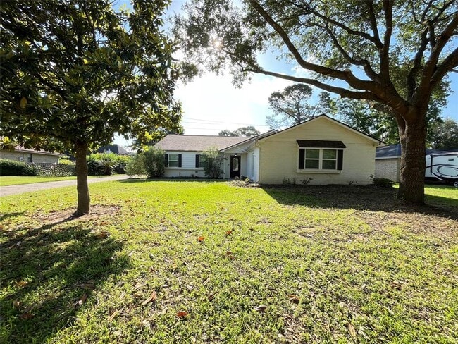 Primary Photo - 31326 Alice Ln