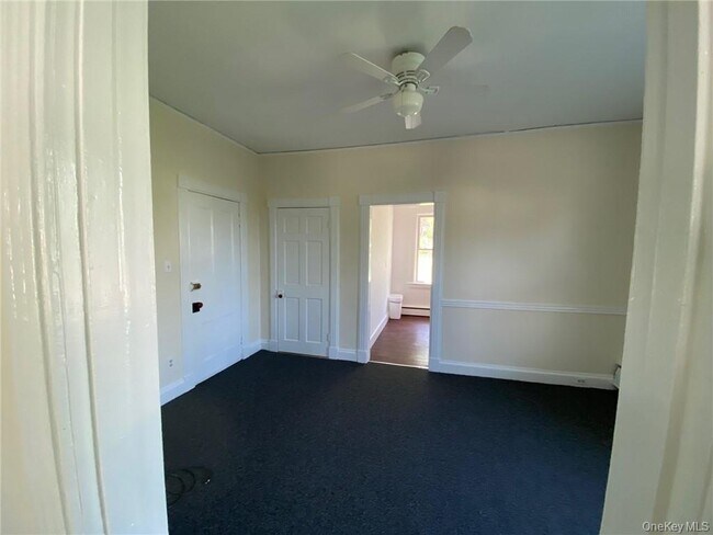 Building Photo - 12 Alden Pl