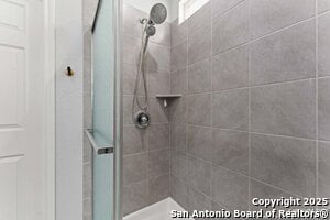 Building Photo - 12412 Big Valley Creek