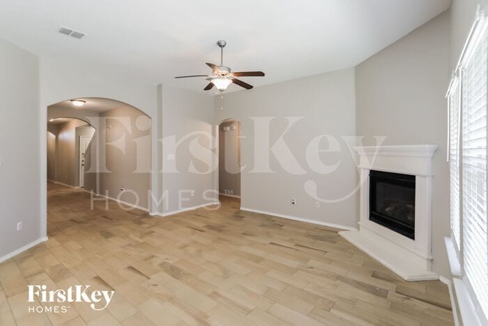 Building Photo - 14541 Serrano Ridge Rd