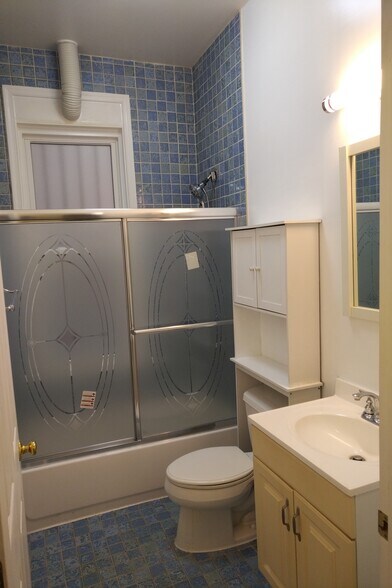 BATHROOM - 901 French St NW