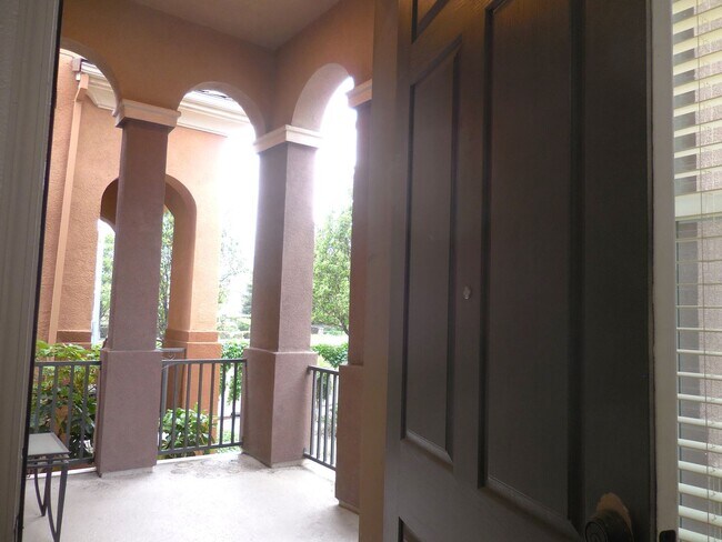 Building Photo - Spacious Madison Townhome Near Travis AFB with Solar & Garage