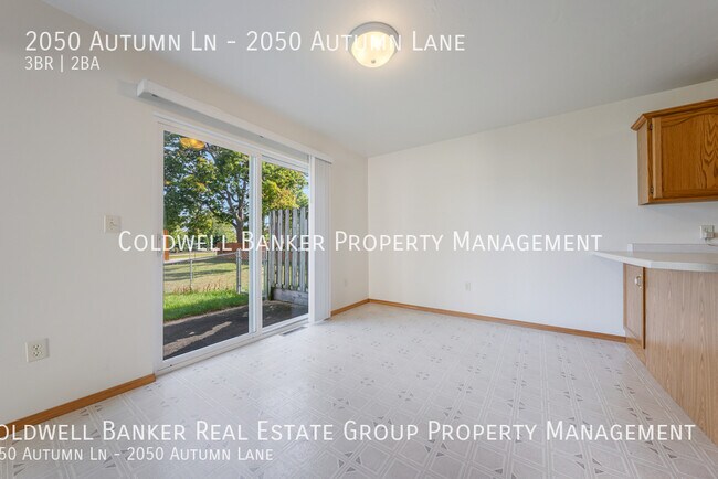 Building Photo - 2050 Autumn Ln
