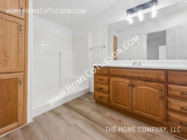 Building Photo - 5281 E Branding Iron Dr