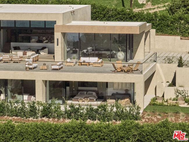 Building Photo - 0 Andromeda Ln