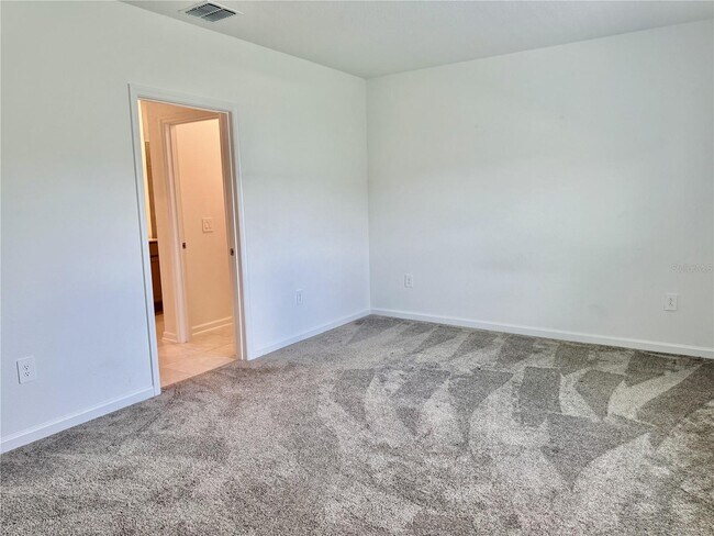 Building Photo - 4006 Ambrose Ave
