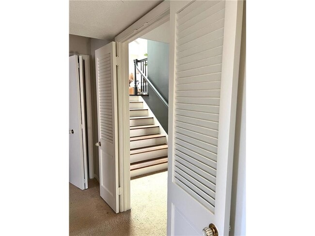 Building Photo - 6904 Gleason Rd