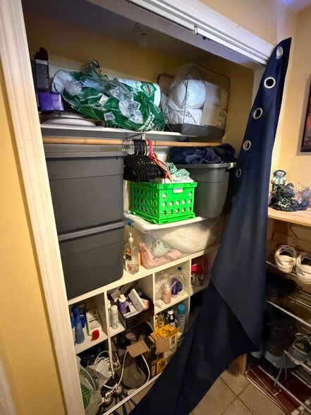 Building Photo - 1304 N Campbell Ave