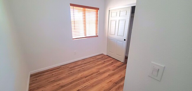 Building Photo - Beautifully 3-bedroom, 1-bathroom apartment