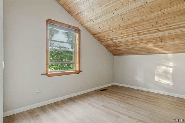 Building Photo - 22000 Admirals Walk