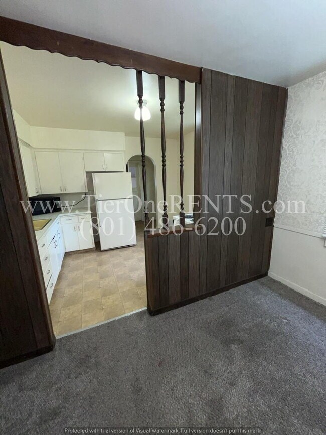 Building Photo - This property offers a NO DEPOSIT option a...