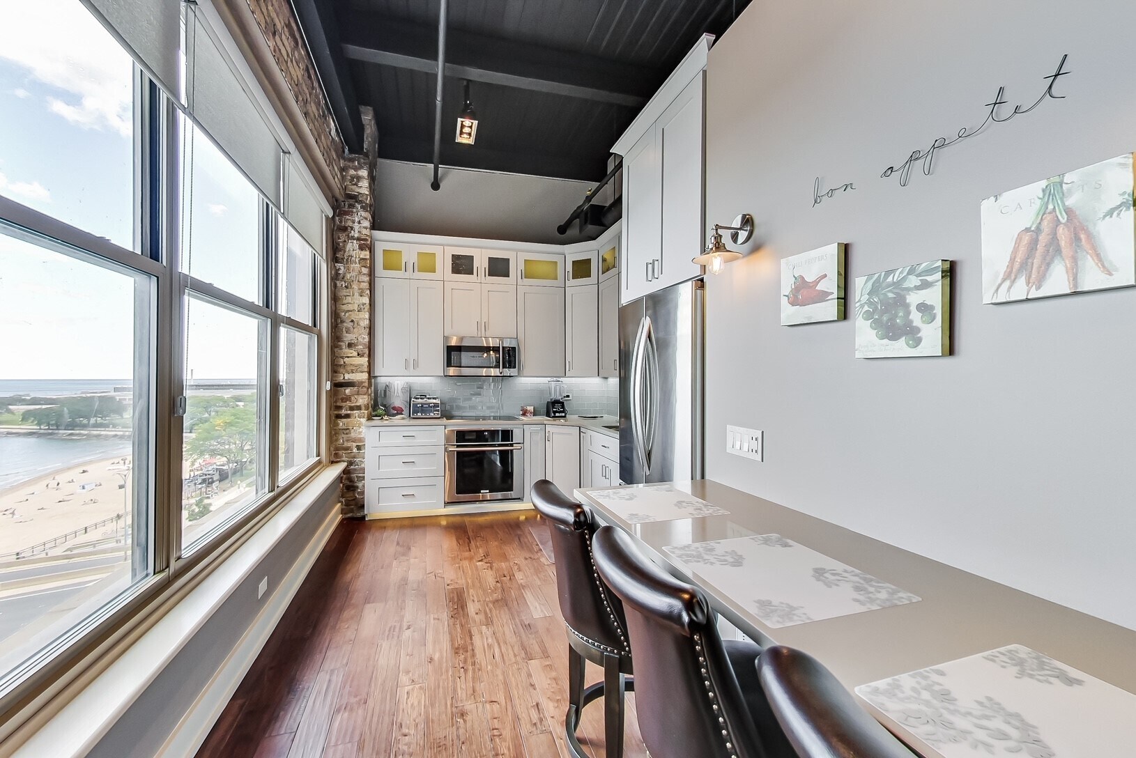 Building Photo - 540 N Lake Shore Dr