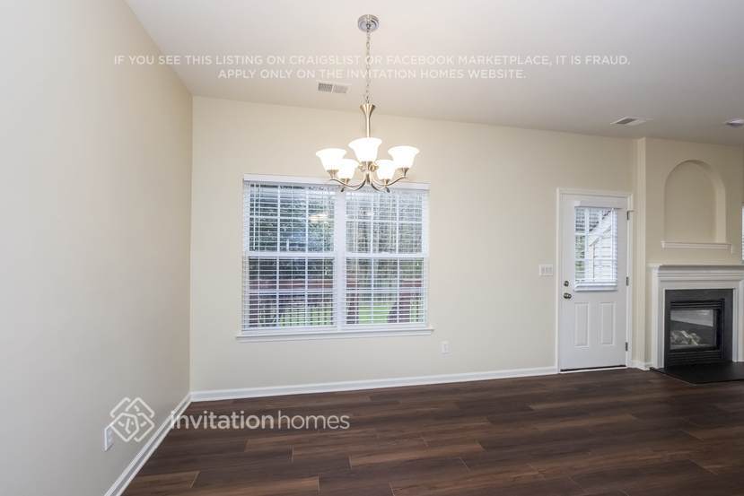 Building Photo - 2517 Ashby Woods Dr