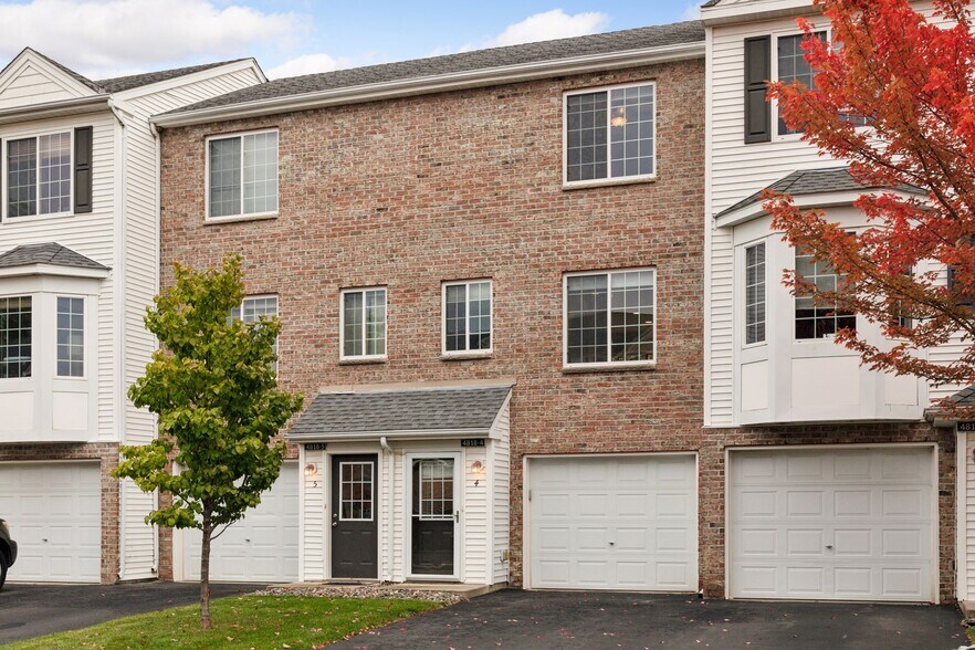 Primary Photo - 4818 Education Dr N