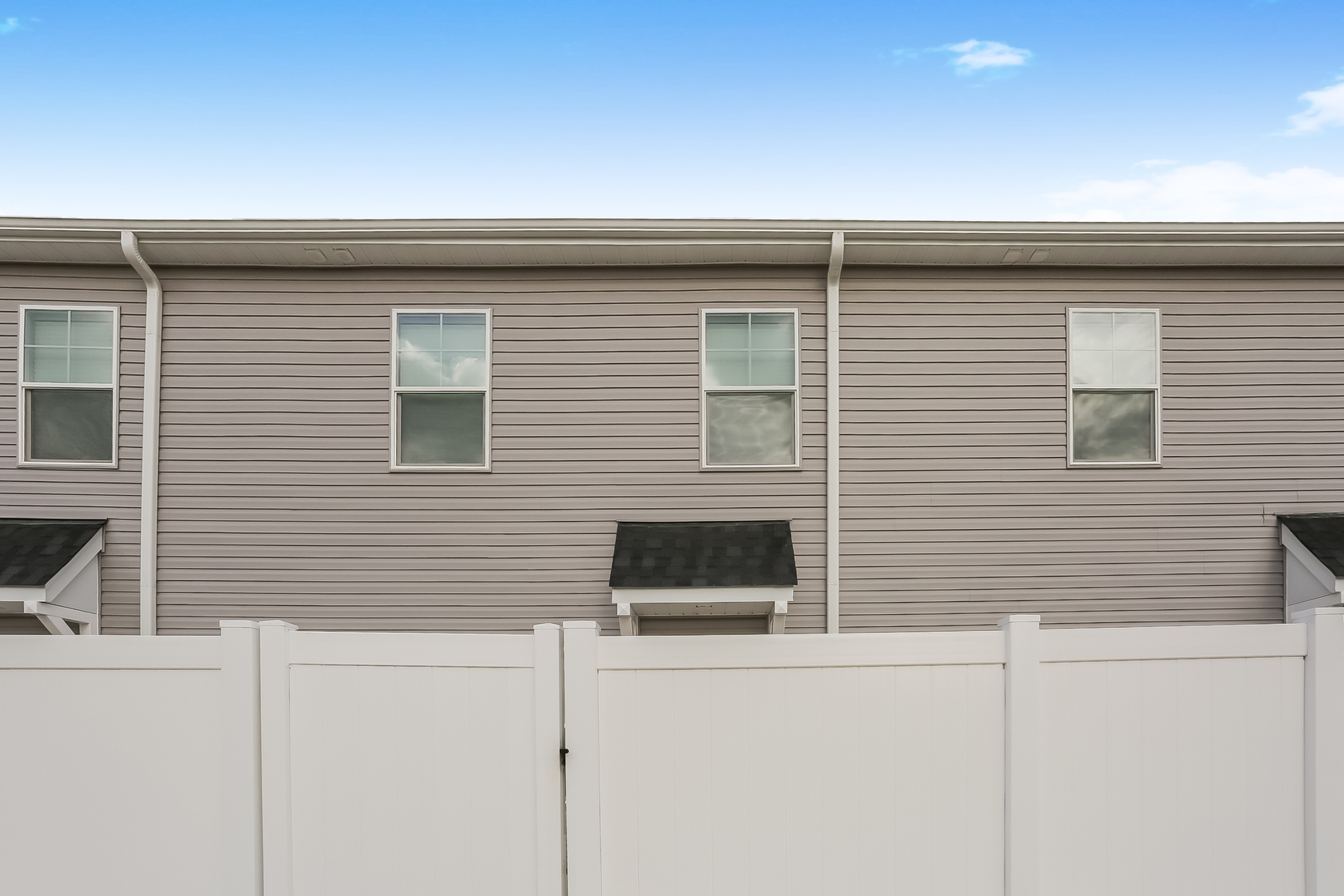 Building Photo - 104 Dogwood Village Trl