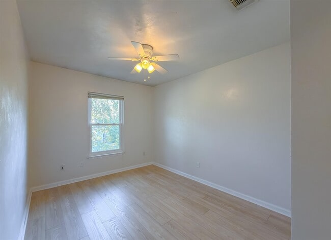 Building Photo - 1340 Hancock St