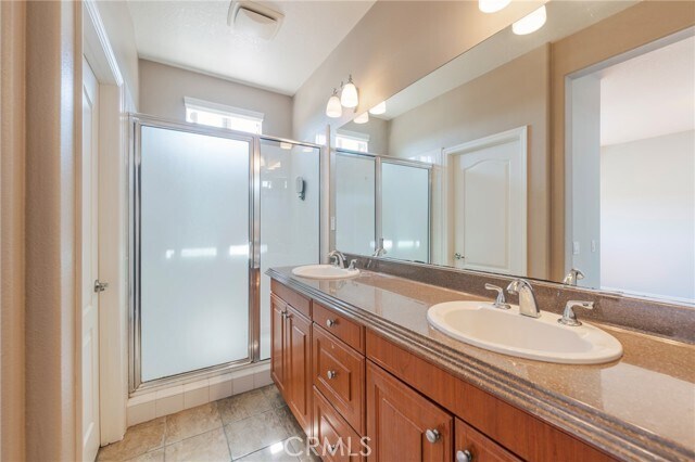 Building Photo - 5402 W 149th Pl